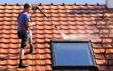roof cleaning South Heath